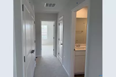 37 Laurin St, Charlottesville, VA 22902 - Photo 12