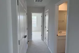 37 Laurin St, Charlottesville, VA 22902 - Photo 12
