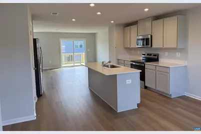 37 Laurin St, Charlottesville, VA 22902 - Photo 2