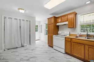 82 Davis Ln, Fork Union, VA 23055 - Photo 10