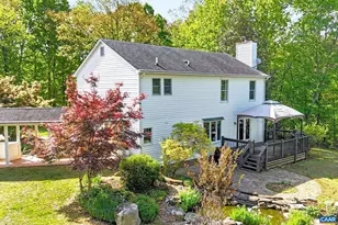 1206 S Keswick Dr, Troy, VA 22974 - Photo 4