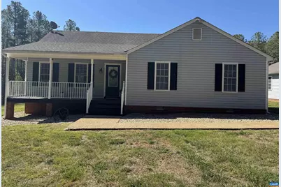 1121 Hardware Rd, Scottsville, VA 24590 - Photo 2