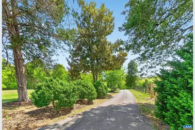 28 Ridgeway Farm Ct, Keswick, VA 22947 - Photo 8