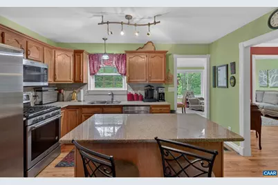 296 Jefferson Dr, Palmyra, VA 22963 - Photo 14
