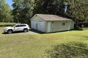 2002 Oliver Creek Rd, Troy, VA 22974 - Photo 32