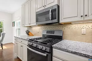 302 Manor Blvd, Palmyra, VA 22963 - Photo 26