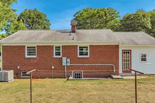 712 Fredericks Hall Rd, Bumpass, VA 23024 - Photo 32