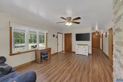 256 Wagner Pl, Palmyra, VA 22963 - Photo 16