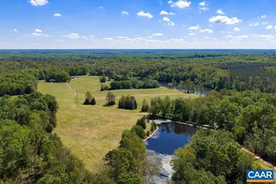 317 Lake View Ln, Palmyra, VA 22963 - Photo 12
