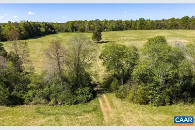 317 Lake View Ln, Palmyra, VA 22963 - Photo 10