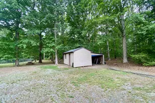 2517 Bethany Church Rd, Bumpass, VA 23024 - Photo 8