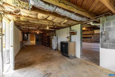9070 Spotswood Trl, Stanardsville, VA 22973 - Photo 14