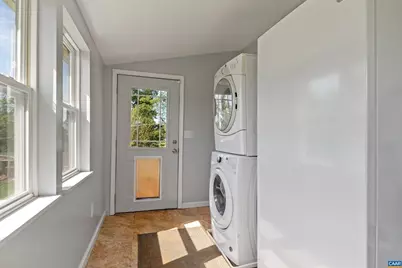 328 John Weaver Dr, Brightwood, VA 22715 - Photo 16