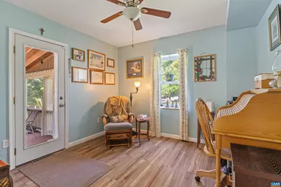 328 John Weaver Dr, Brightwood, VA 22715 - Photo 18