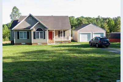 1307 Hardware Rd, Scottsville, VA 24590 - Photo 1