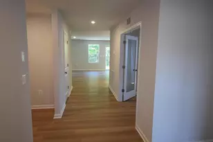 335 Horse Path Dr, Charlottesville, VA 22902 - Photo 4