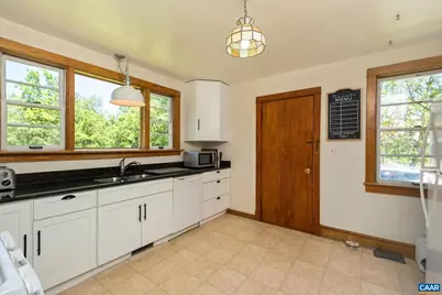 275 Main St, Stanardsville, VA 22973 - Photo 12