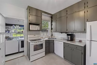 2840 Zion Rd, Troy, VA 22947 - Photo 18