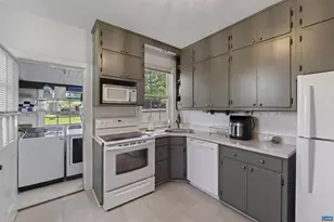 2840 Zion Rd, Troy, VA 22947 - Photo 18