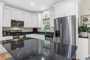 261 Barrington Dr, Stanardsville, VA 22973 - Photo 8
