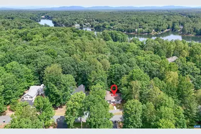 26 West Lake Forest Dr, Palmyra, VA 22963 - Photo 20