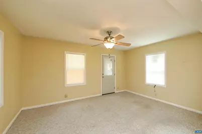 26 West Lake Forest Dr, Palmyra, VA 22963 - Photo 16