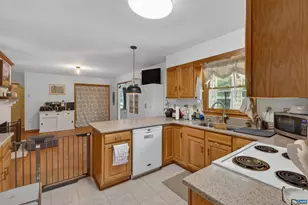 1619 Paynes Mill Rd, Troy, VA 22974 - Photo 4