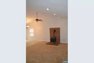 15 Englewood Dr, Palmyra, VA 22963 - Photo 6