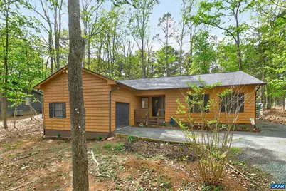 377 Jefferson Dr, Palmyra, VA 22963 - Photo 1