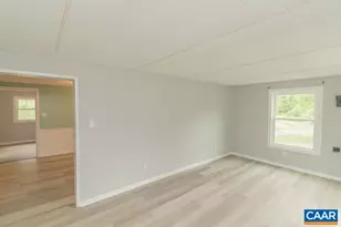 1043 Ford Ave, Stanardsville, VA 22973 - Photo 4