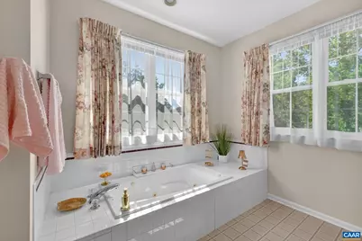 102 Happy Valley Rd, Keswick, VA 22947 - Photo 20