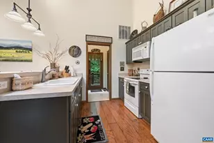974 Bull Yearling Rd, Stanardsville, VA 22973 - Photo 8