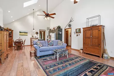 974 Bull Yearling Rd, Stanardsville, VA 22973 - Photo 2