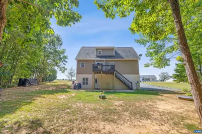 306 Rosewood Dr, Scottsville, VA 24590 - Photo 46