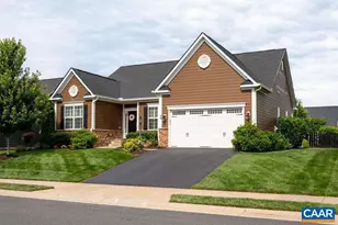 98 Heritage Dr, Zion Crossroads, VA 22942 - Photo 2