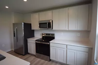 34 Diana Ct, Charlottesville, VA 22902 - Photo 8