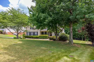 137 Whispering Woods Pl, Gordonsville, VA 22942 - Photo 2