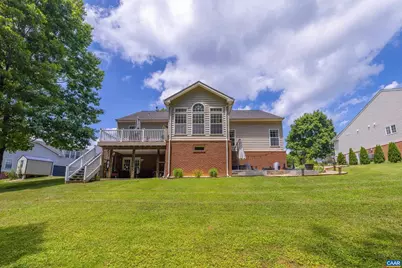 137 Whispering Woods Pl, Gordonsville, VA 22942 - Photo 8