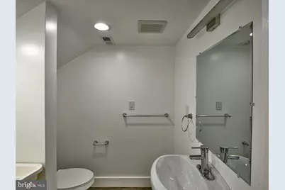 515 11th Street SE, Washington, DC 20003 - Photo 10