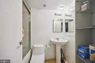 950 25th NW, Washington, DC 20037 - Photo 28