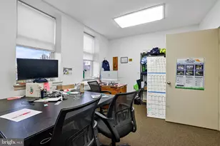 729 8th St SE, Washington, DC 20003 - Photo 28