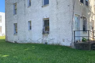 200 34th St SE, Washington, DC 20019 - Photo 12