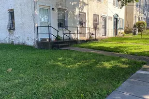 200 34th St SE, Washington, DC 20019 - Photo 2