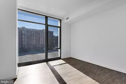 150 I Street SE #1 BR INTERIOR UNIT, Washington, DC 20003 - Photo 8