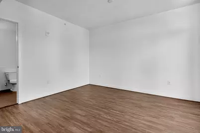 150 I Street SE #2 BR INTERIOR UNIT, Washington, DC 20003 - Photo 8