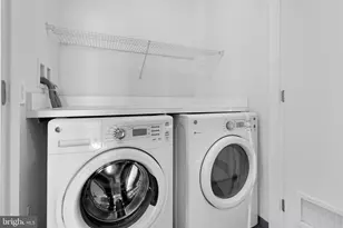 880 New Jersey Ave SE, Washington, DC 20003 - Photo 12