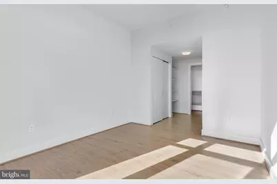 880 New Jersey Avenue SE #1 BR INTERIOR UNIT, Washington, DC 20003 - Photo 8