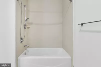 880 New Jersey Avenue SE #2 BR INTERIOR UNIT, Washington, DC 20003 - Photo 18