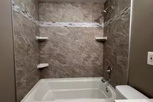 834 19th St NE, Washington, DC 20002 - Photo 6