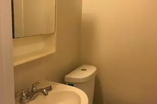 1918 I St NE, Washington, DC 20002 - Photo 16